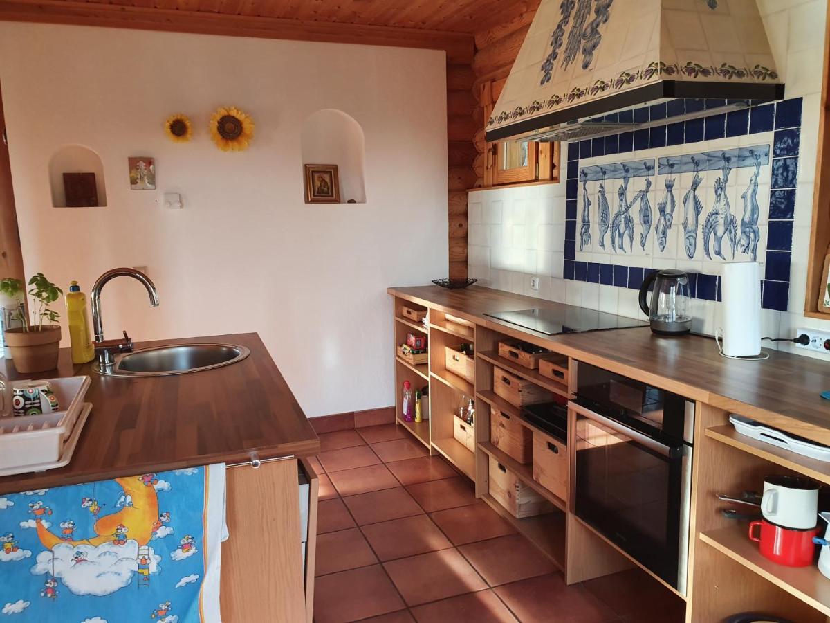 Cosy Spacious Wooden Chalet Na Hrib Stiska Vas Bagian luar foto