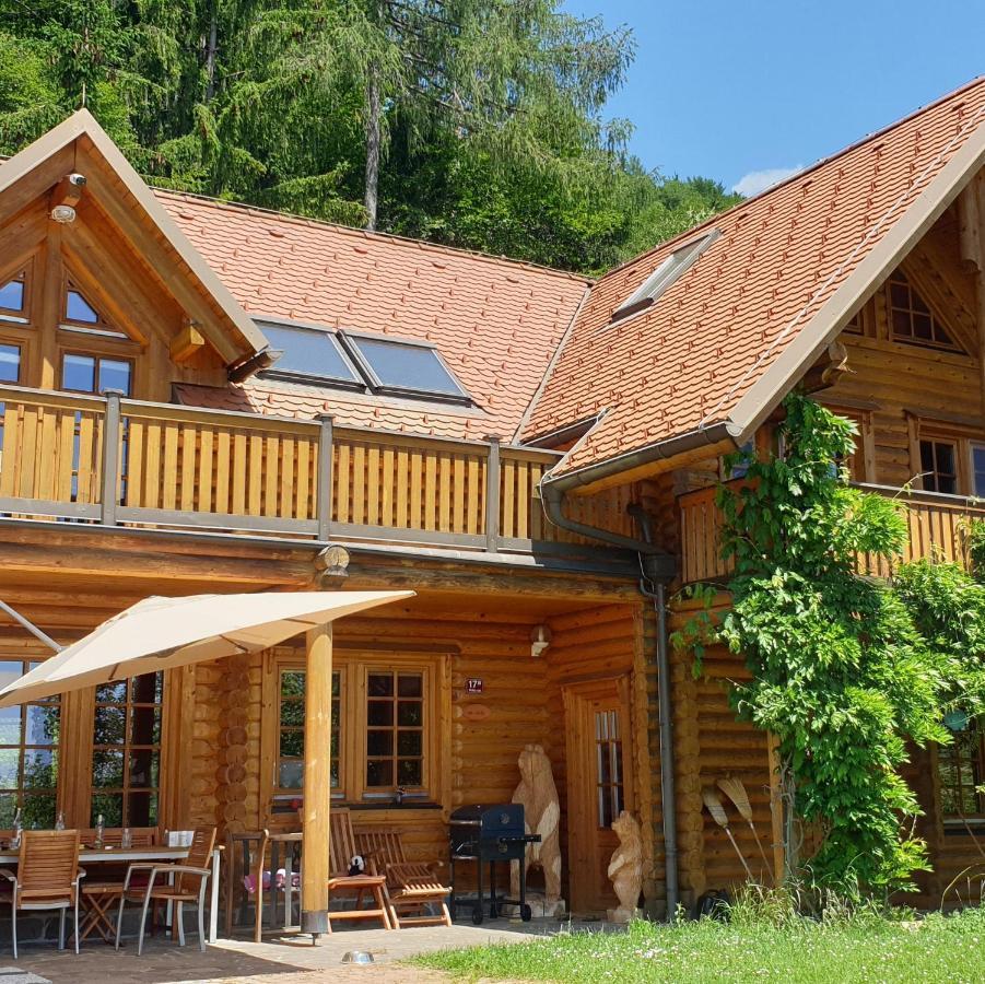 Cosy Spacious Wooden Chalet Na Hrib Stiska Vas Bagian luar foto