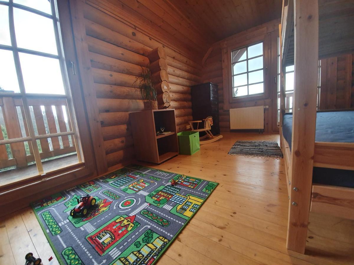 Cosy Spacious Wooden Chalet Na Hrib Stiska Vas Bagian luar foto